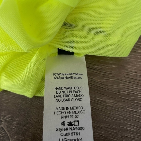 Neon Ruched Crop Top
New - Picture 7 of 9